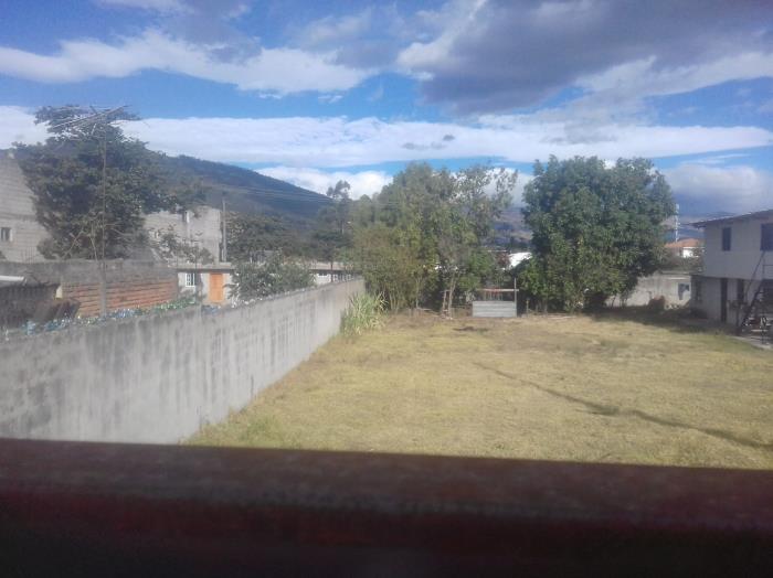 se vende de oportunidad terreno en la armenia