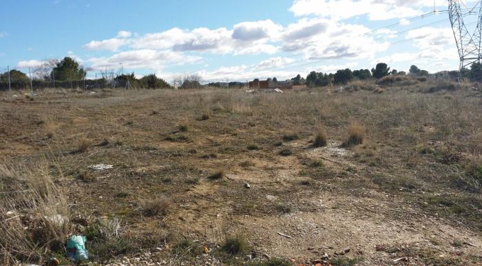 vendo parcela urbana y edificable en fuentidueña de tajo.