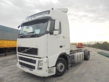 Camión chasis Volvo FH 400