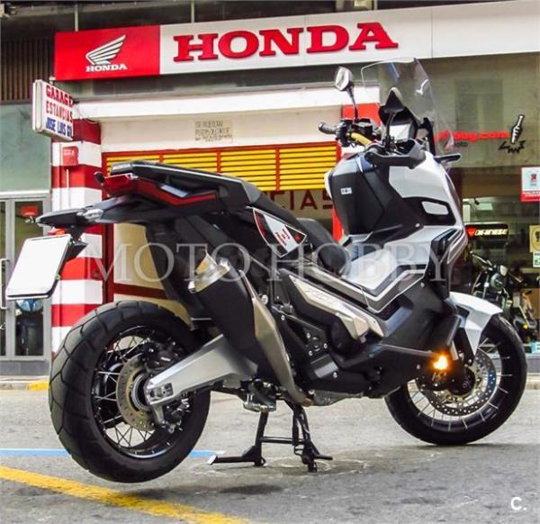 HONDA X-ADV