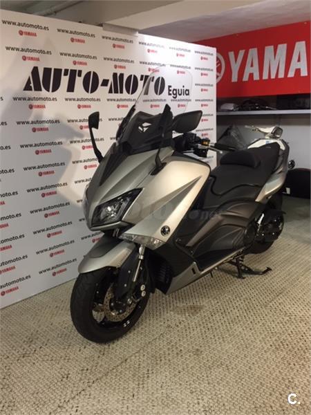 YAMAHA T-Max