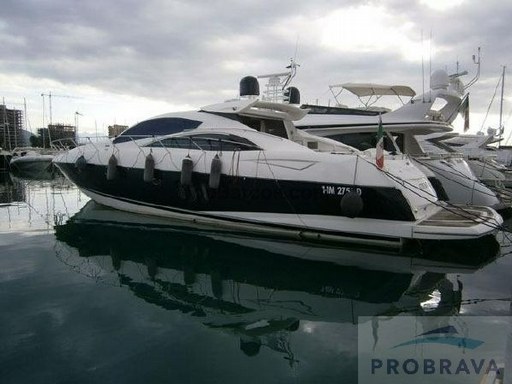 Sunseeker Predator 72