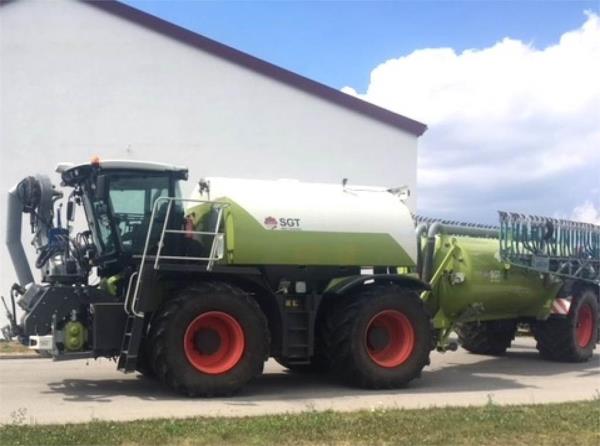 CLAAS Xerion 3800, 32m3 Gülle, Bomech 18m, 4.800 Bh