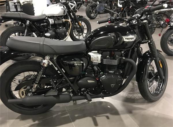 TRIUMPH BONNEVILLE T100