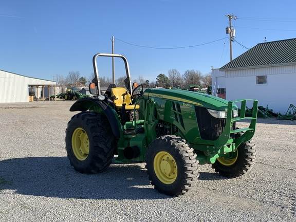 John Deere 5100M