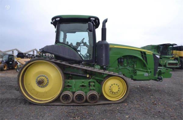 John Deere 8335RT