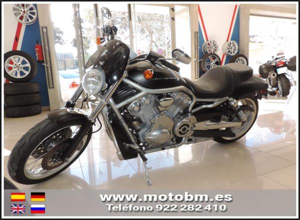 HARLEY DAVIDSON VRSC V-ROD