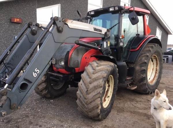 Valtra N 141 MED ALO Q 65 LÆSSER AFF. FORAKSEL - KABINE,