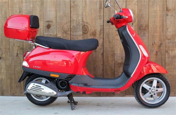 VESPA LX 50 2T