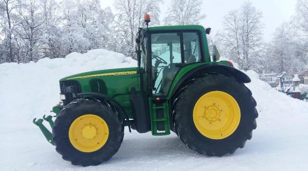 John Deere 6920S