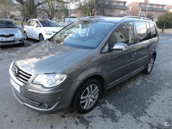 VOLKSWAGEN Touran 1.9 TDI 105cv Traveller 5p.