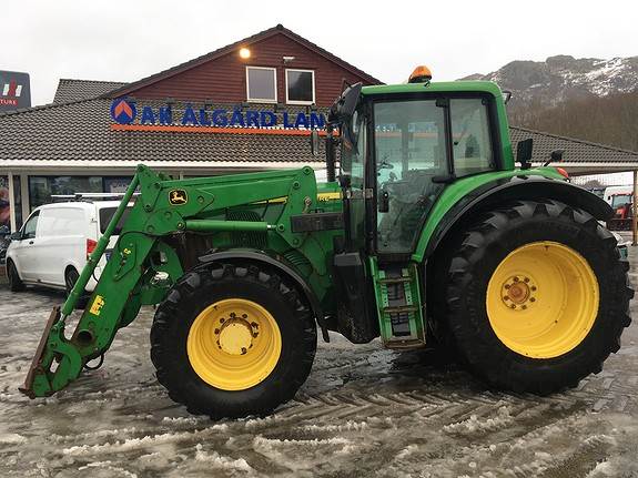 John Deere 6920S