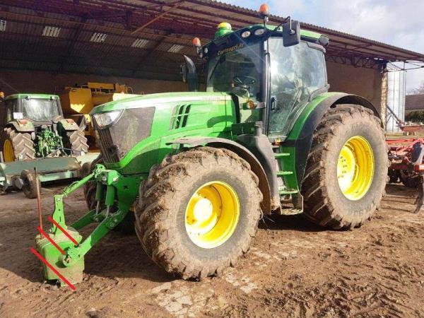 John Deere 6210R