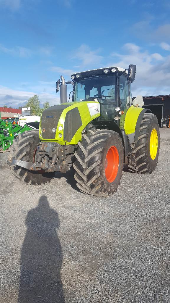 CLAAS Axion 850