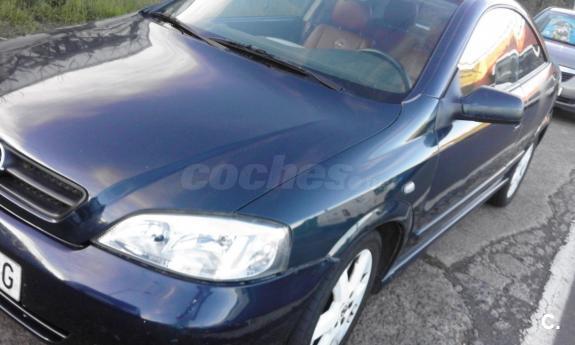 OPEL Astra 2.2 16v Bertone Edition 2p.