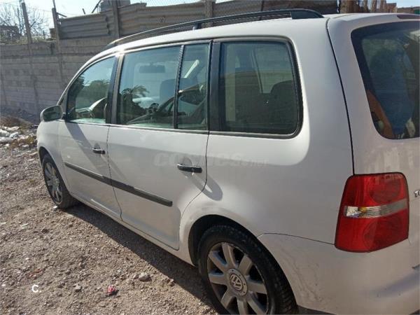 VOLKSWAGEN Touran 1.9 TDI 90 Edition 5p.