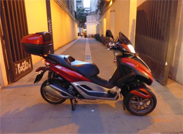 PIAGGIO MP3 300 YOURBAN