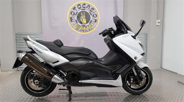 YAMAHA T-MAX