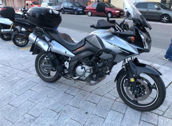 SUZUKI V-STROM 650