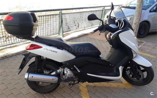 YAMAHA X-MAX 250 ABS