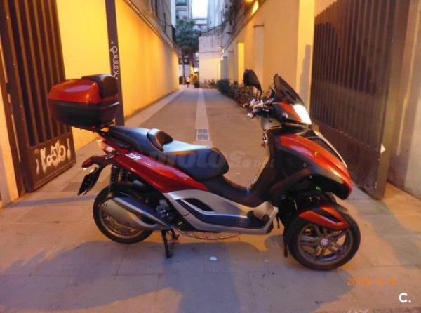 PIAGGIO MP3 300 Yourban