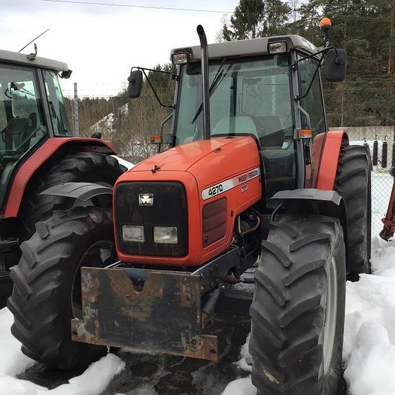 Massey Ferguson 4270