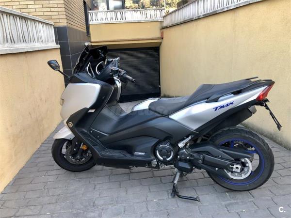 YAMAHA TMAX