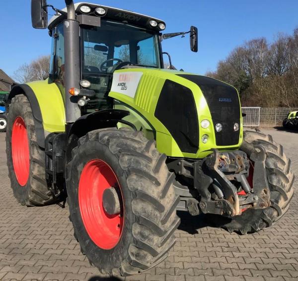 CLAAS Axion 850 Cebis