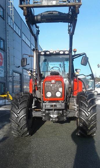 Massey Ferguson 6470