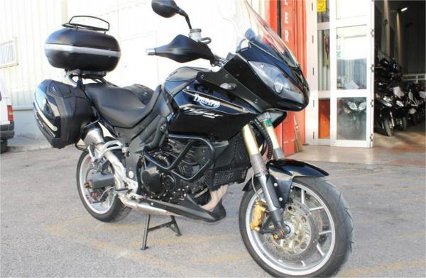 TRIUMPH TIGER 1050 ABS