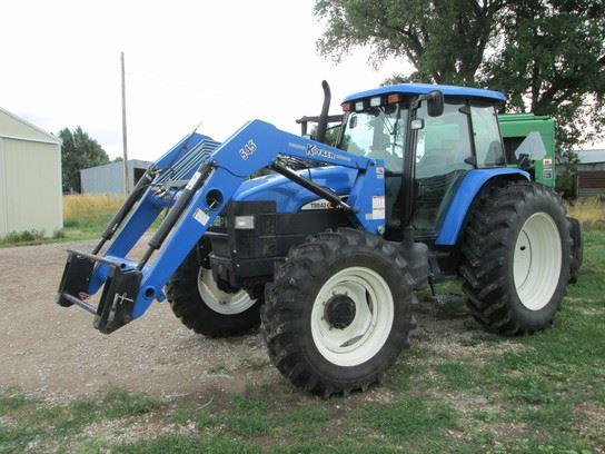 New Holland TM140