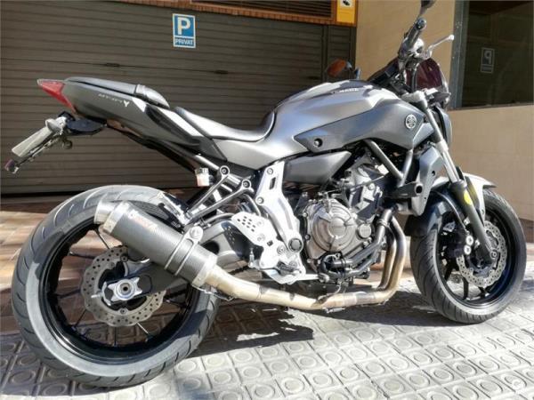 YAMAHA MT-07