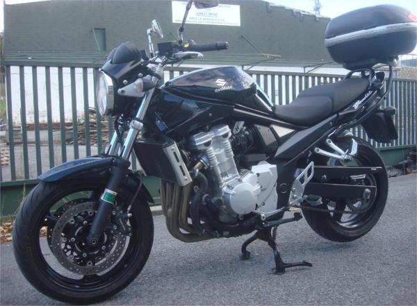 SUZUKI BANDIT 650