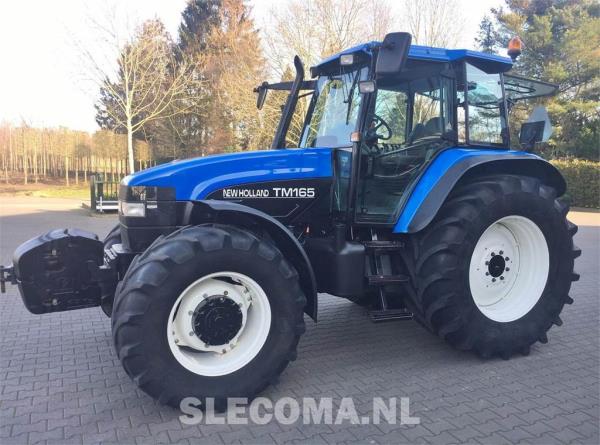 New Holland TM 165