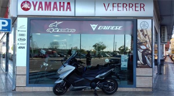 YAMAHA TMAX 530