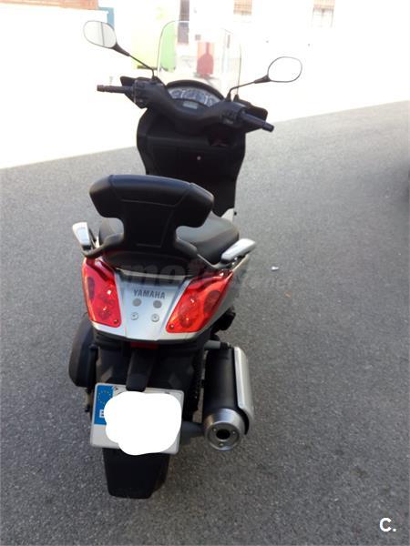 YAMAHA X MAX 125