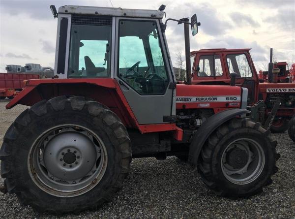 Massey Ferguson 690 Turbo