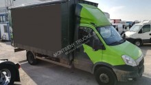 2 Camión lona corredera (tautliner) Iveco Daily 70C17 11.500 2013 374 000 km7t -