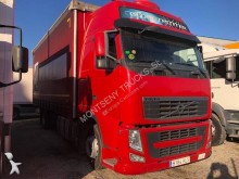 4 Camión lona corredera (tautliner) Volvo FH13 420 25.800 2012 949 000 km18t - 4