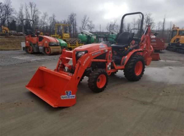 Kubota B26cIc01 tractor