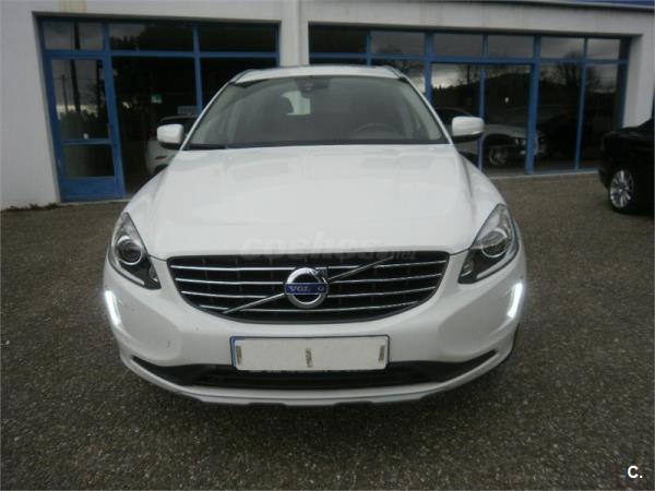 VOLVO XC60 2.0 D4 Summum Auto 5p.