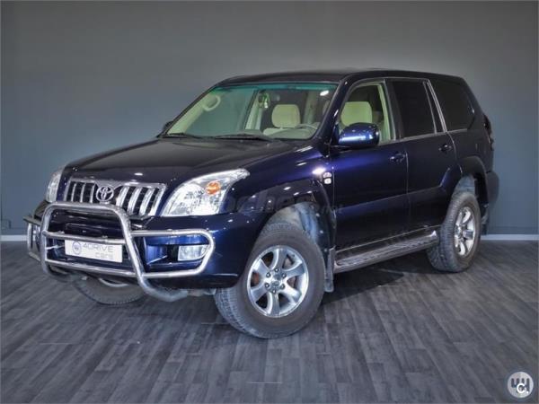 TOYOTA Land Cruiser 3.0 D4D GX 5p.