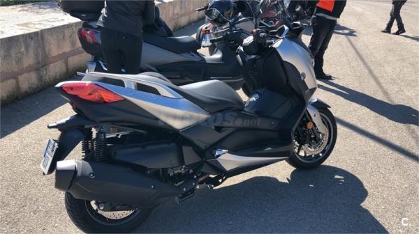 YAMAHA X MAX 400 ABS