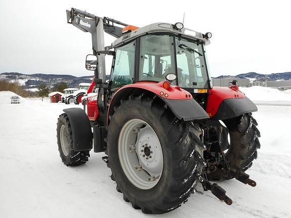 Massey Ferguson 5465 Dyna4