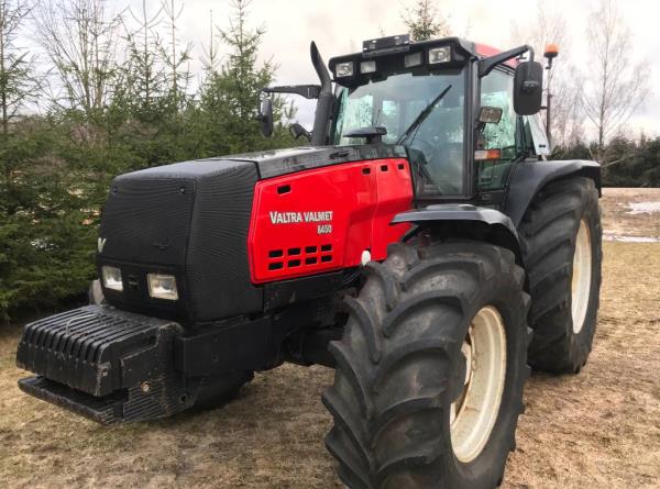 Valtra Valmet 8450