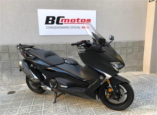 YAMAHA T-MAX 530 ABS