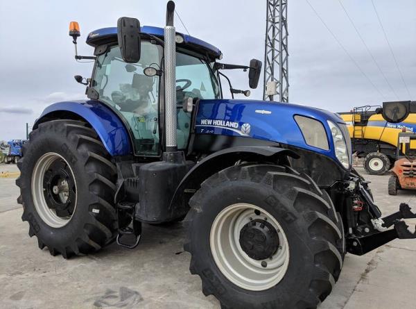 New Holland T7.270 Blue Power