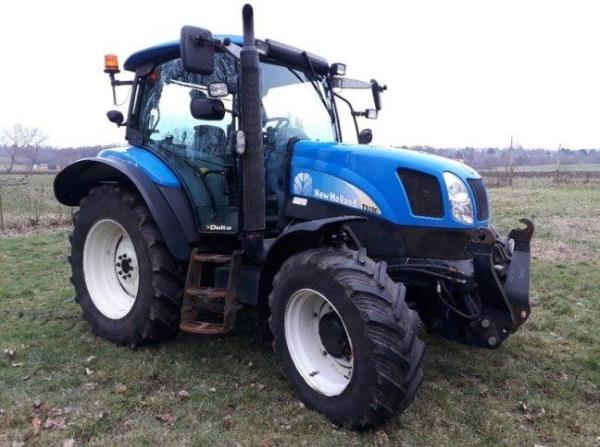 New Holland TS 100A