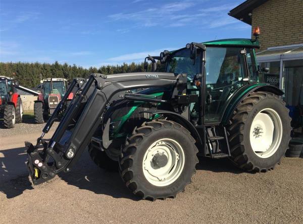 Valtra A114 M G4S frontlæsser(Joy-stick styret)