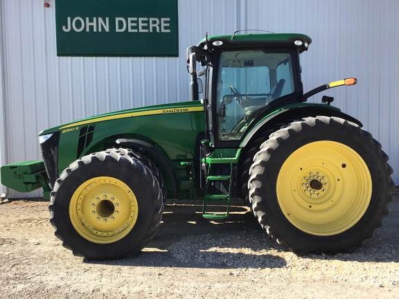 John Deere 8360R